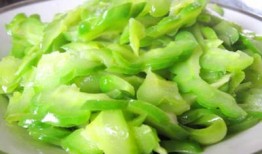 每日聪颖吃瓜,揭秘娱乐圈幕后故事